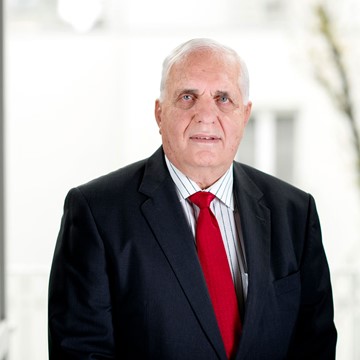 Ádám Szentpéteri